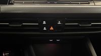 Volkswagen Golf 2.0 TDI SCR 115ch Active — photo 26