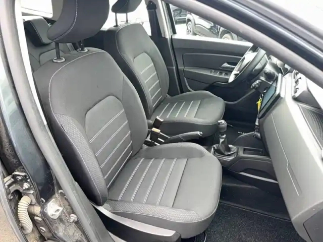Dacia Duster blue dci 115 4x2 — photo 20