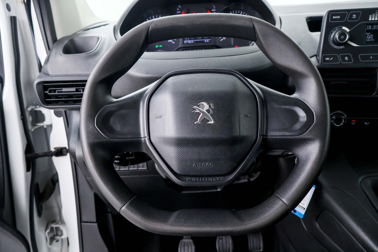Peugeot RIFTER — photo 17