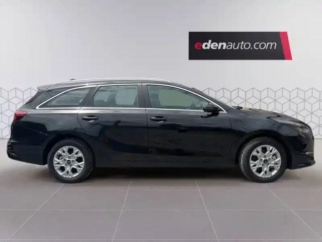 Kia Ceed sw 1.5 t-gdi 140 ch bvm6 — photo 6