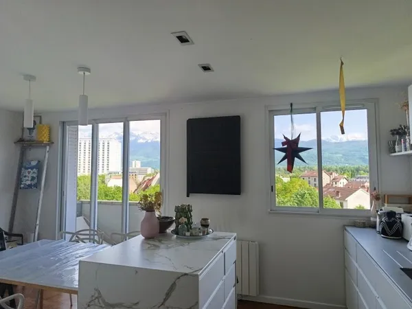 Appartement 4 pièces 76 m²