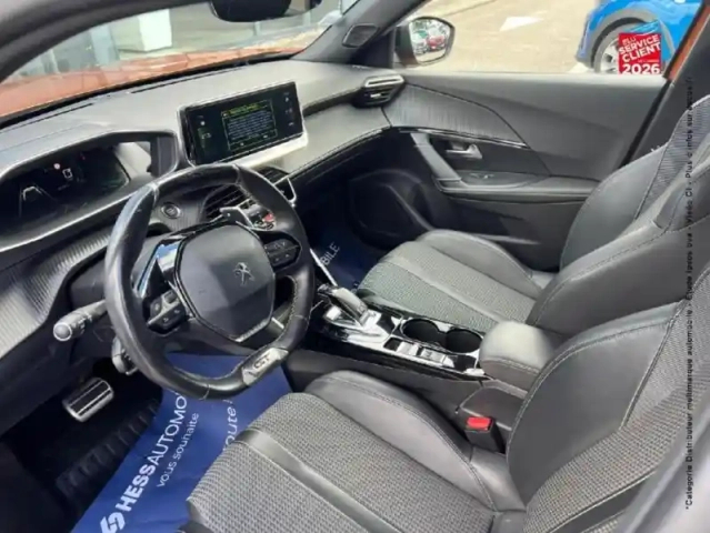 Peugeot 2008 1.2 puretech 130ch s&amp;s gt line eat8 7cv — photo 15