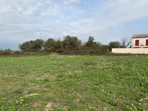 Terrain 504 m²