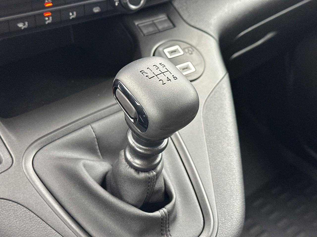 Citroën Berlingo van m diesel 100 ch manuelle — photo 30
