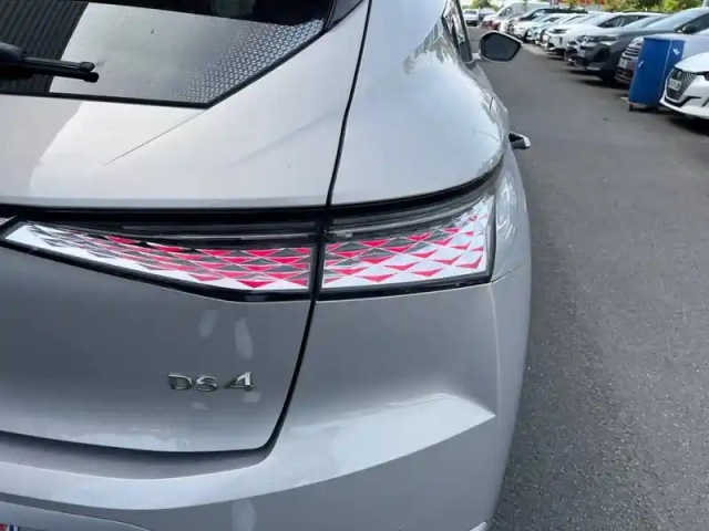 Ds Ds 4 hybride e-tense 225 eat8 — photo 17