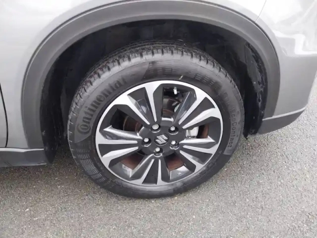 Suzuki Vitara 1.5 dualjet  hybrid auto — photo 49