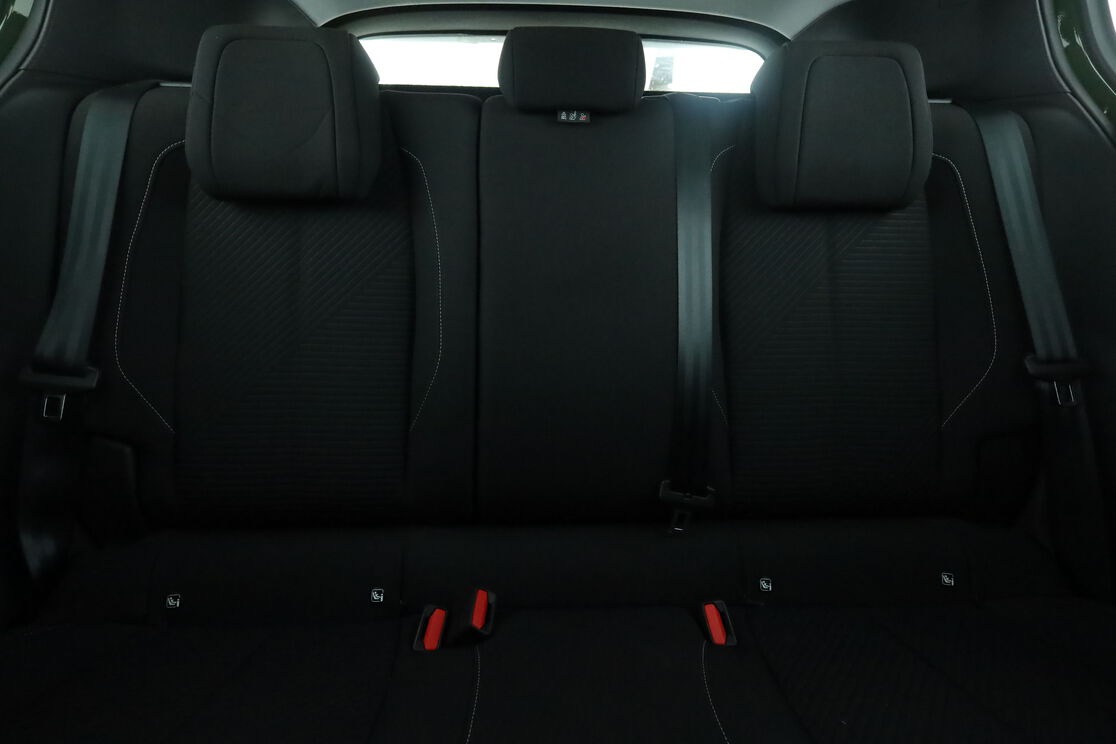 Peugeot 308 1.5 Blue-HDi Active Pack EAT8 — photo 14
