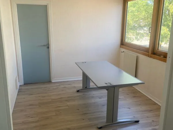 🏢 Bureaux à louer de 10 à 72 m² - Nantes Sud / Vertou - Dès 125 /mois - Sans frais d'agence