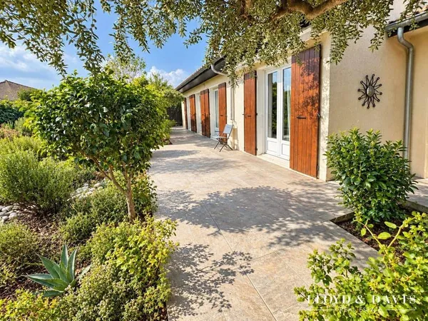 Maison de plain-pied 4 pièces 90 m²