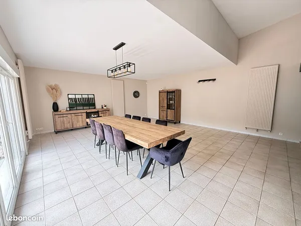 Maison 7 pièces 170 m²