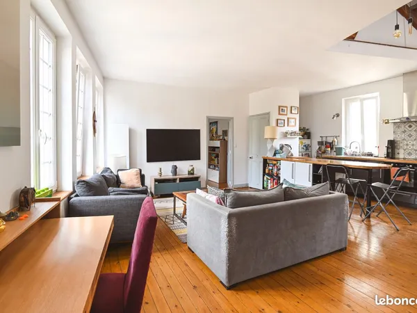 Appartement en duplex hypercentre