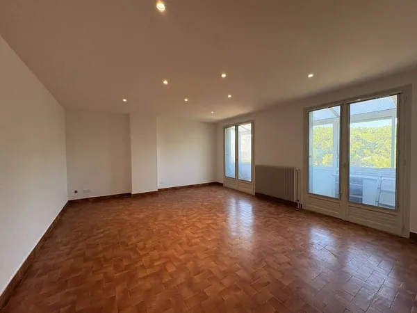 Appartement 3 pièces 81 m²