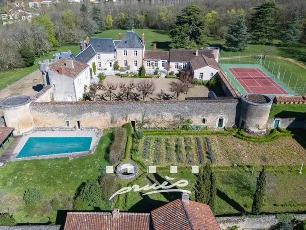 Propriété proche de Poitiers
