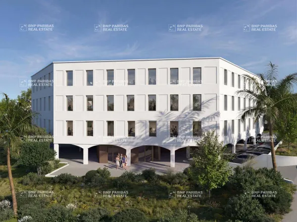 Bureaux 1801 m²