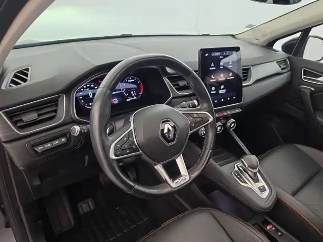 Renault Captur tce 155 edc fap — photo 378