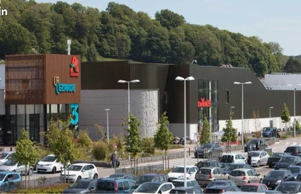 Local commercial Auchan la lézarde Montivilliers