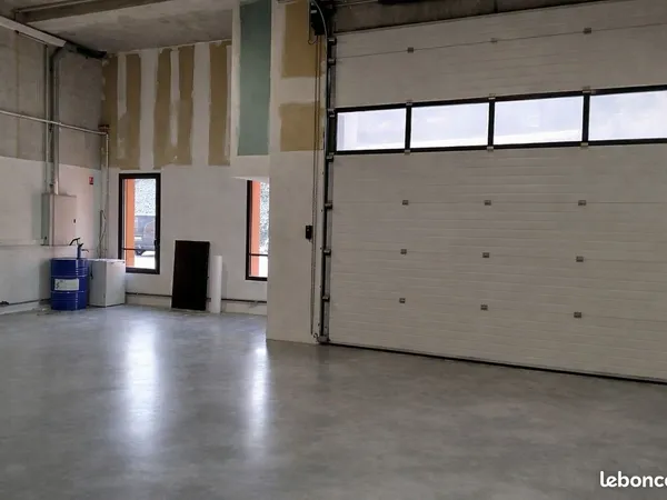 Bureaux 200 m² Poisy