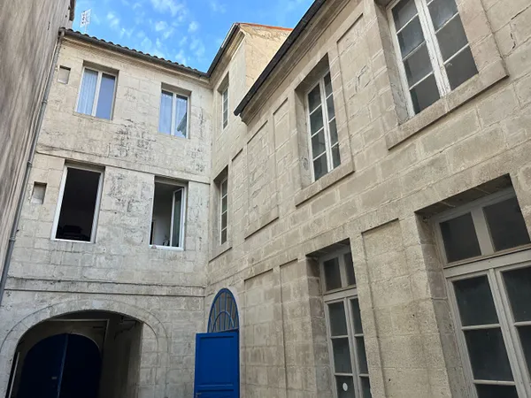 Local Professionnel/bureaux Rochefort 3 pièce(s) 75 m2
