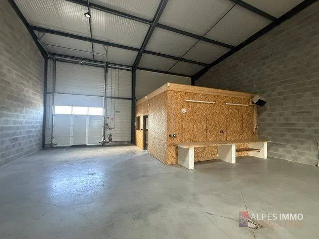 Photo 2