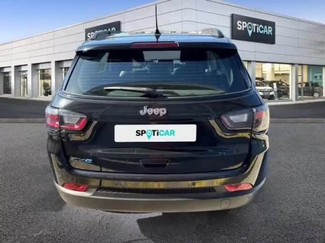 Jeep Compass 1.3 turbo t4 240ch phev 4xe overland at6 eawd — photo 5