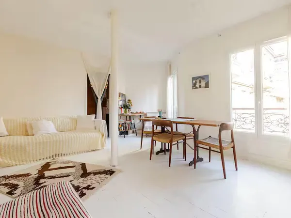 Logement de charme dans immeuble de caractère