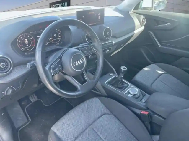 Audi Q2 35 tfsi 150ch cod sport limited — photo 9