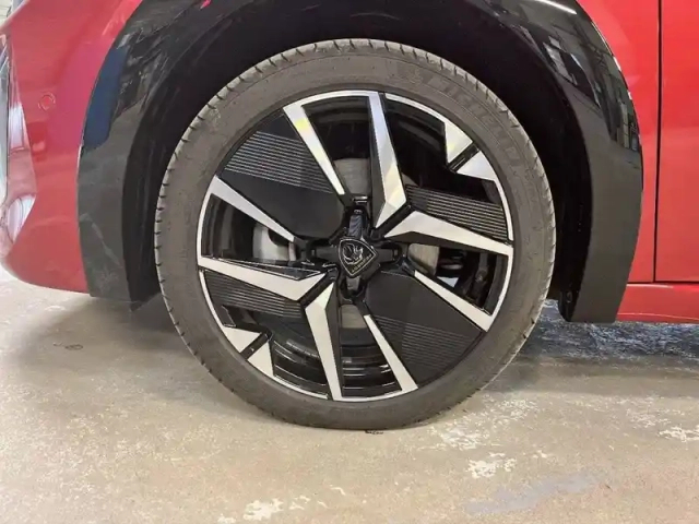Peugeot 208 electrique 51 kwh 156ch — photo 13
