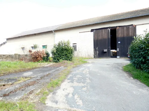 Immeuble 5 pièces 700 m²