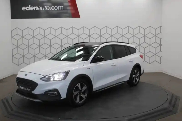 Ford Focus sw 1.0 ecoboost 125 s&amp;s — photo 1