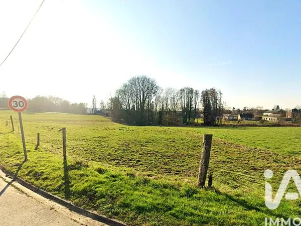 Terrain 722 m²