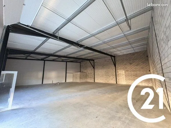 Local 299 m² Romans-sur-Isère