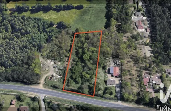 Terrain 5773 m²