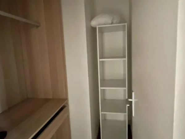 Studio 1 pièce 28 m²