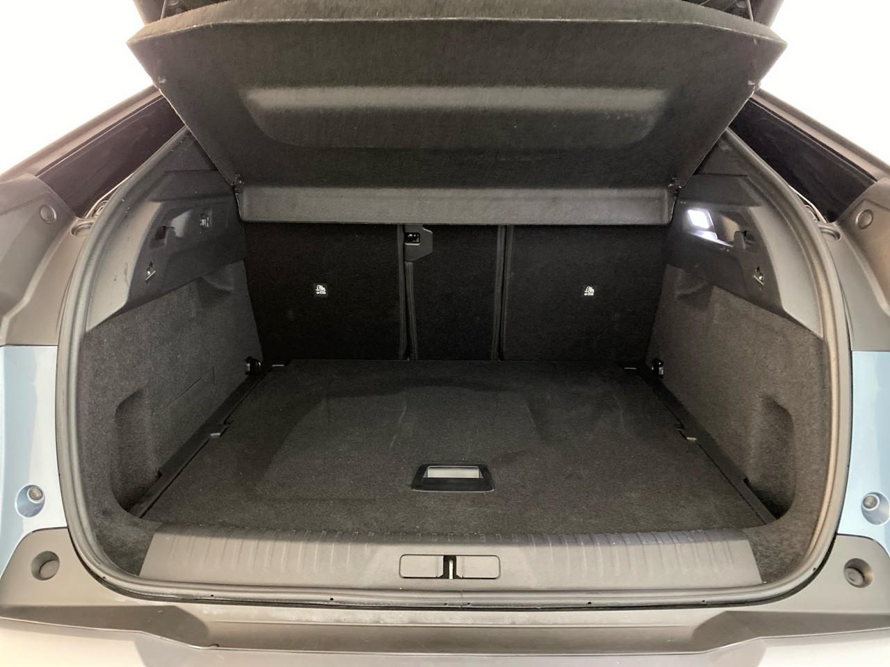 Peugeot 3008 hybrid 145 e-dcs6 gt — photo 6