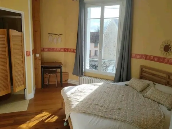 Loue chambre étudiante 20m² dans maison familiale Palaiseau