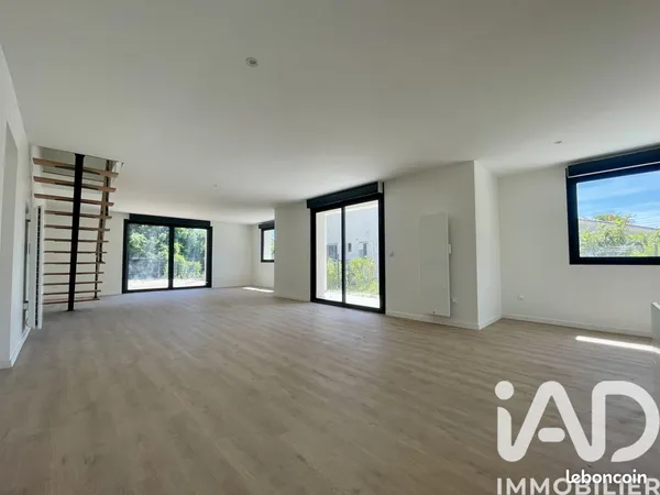Propriété 4 pièces 119 m²
