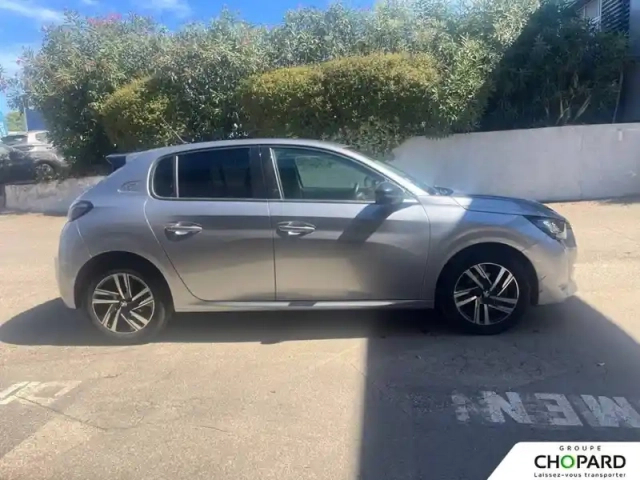 Peugeot 208 puretech 100 s&amp;s eat8 — photo 4