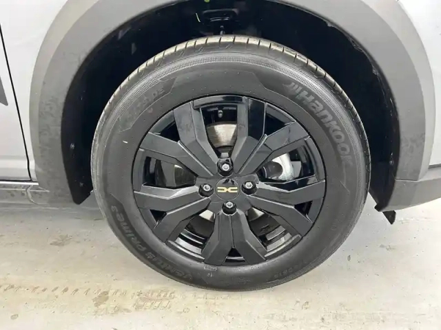 Dacia Jogger tce 110 7 places gsr2 — photo 30