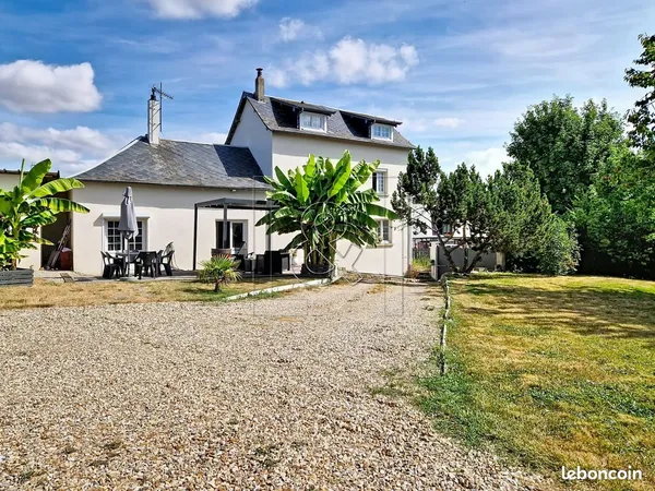 Maison 8 pièces 170 m²