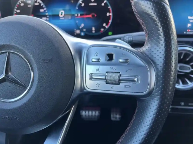Mercedes Classe A 200 d amg line — photo 6