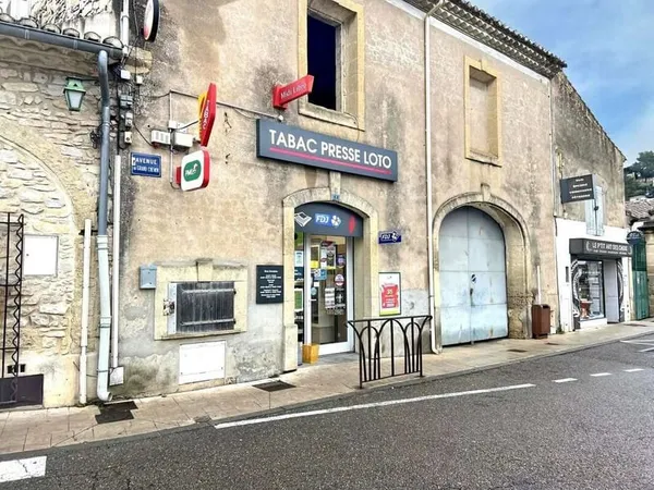 Tabac Presse Loto 37m²