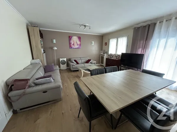 Appartement 4 pièces 83 m²