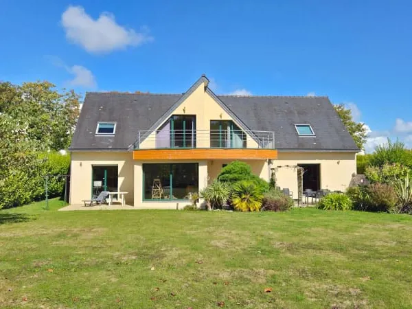 Maison 9 pièces 223 m²