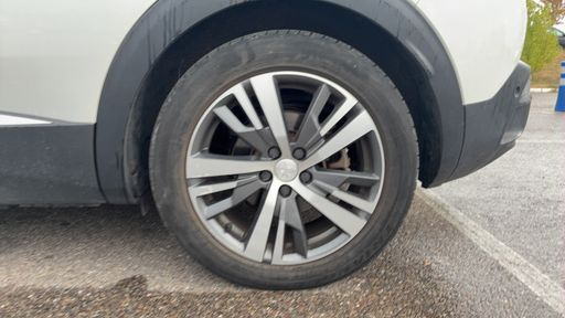 Peugeot 3008 1.6 Hybrid 225 e-EAT8 - Allure – 2021 – 89173 km – Hybride rechargeable – Boîte Automatique — photo 5