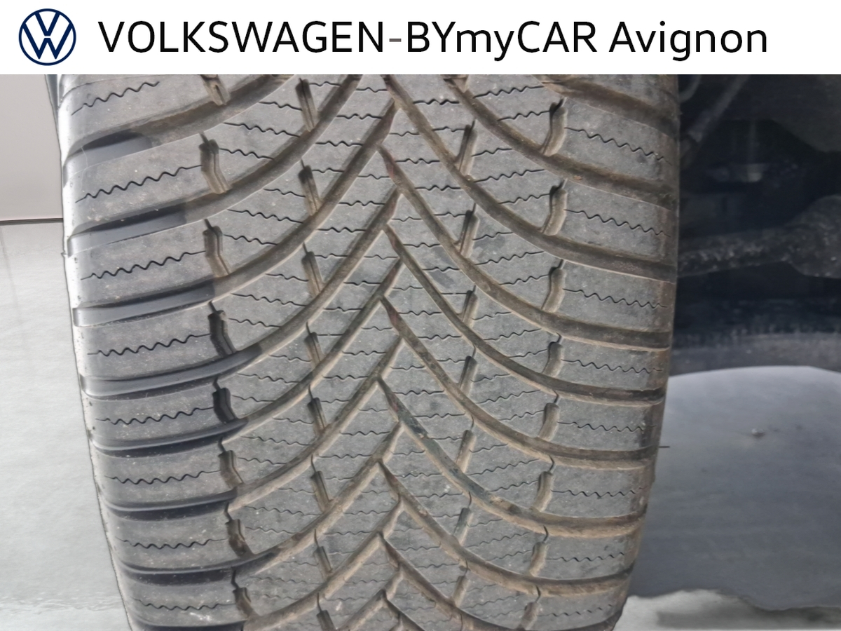 Volkswagen T-Roc 1.5 TSI EVO 150 Start/Stop DSG7 — photo 9