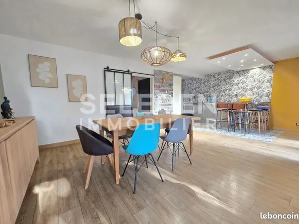 Maison 5 pièces 137 m²