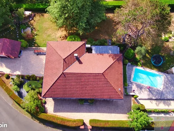 Maison 7 pièces 162 m²