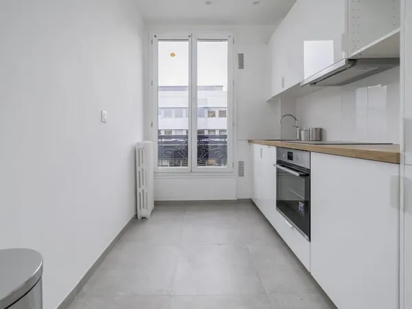 2 PIECES MEUBLE - MAIRIE DE CLICHY