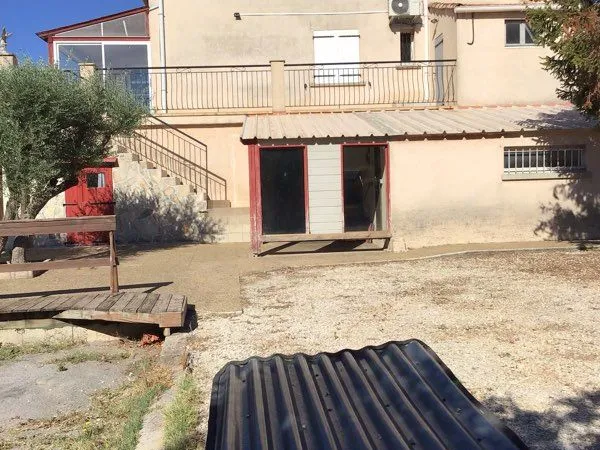 Vend maison mitoyenne
