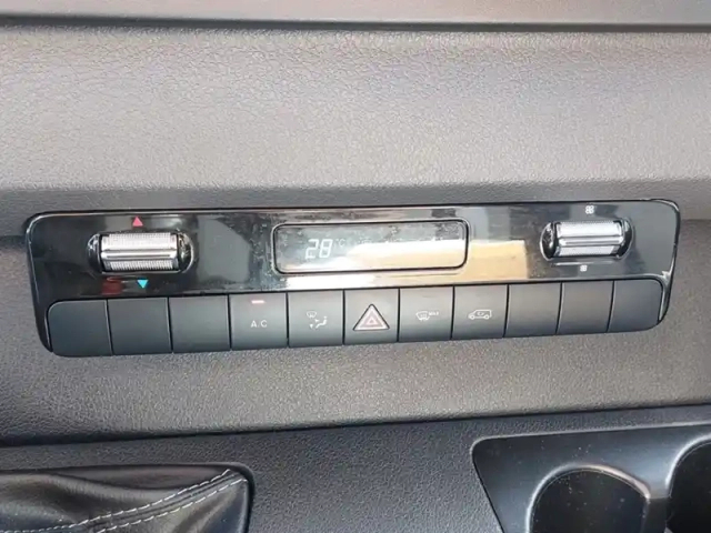 Mercedes Sprinter 317 cdi fourgon 43 l3h2 14m3 1 — photo 9